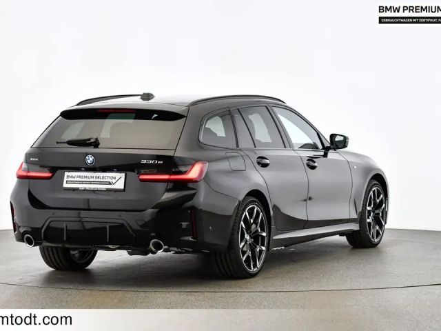 BMW 330 330e M-Sport xDrive