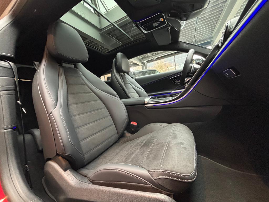 Mercedes-Benz CLE 300 e mit EQ Hybrid Technologie 360 ACC AHK