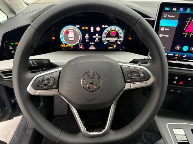 Volkswagen Golf Business DSG Variant