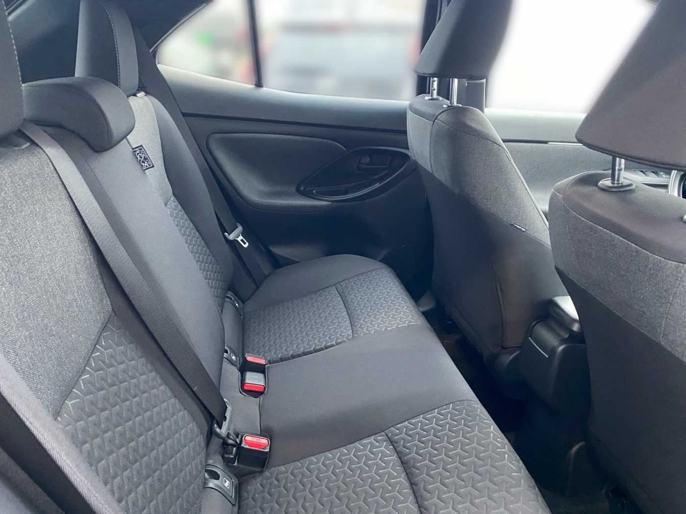 Toyota Yaris Cross 5-deurs Team D