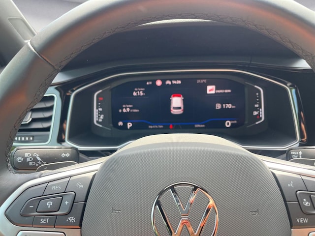 Volkswagen Polo 1.0 TSI DSG R-Line