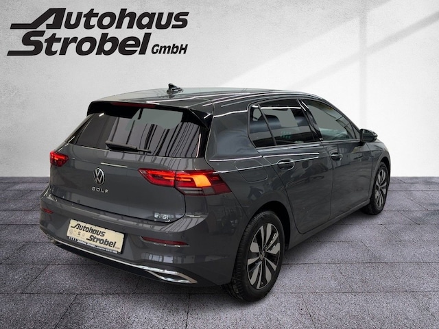 Volkswagen Golf 1.5 eTSI DSG Golf VIII