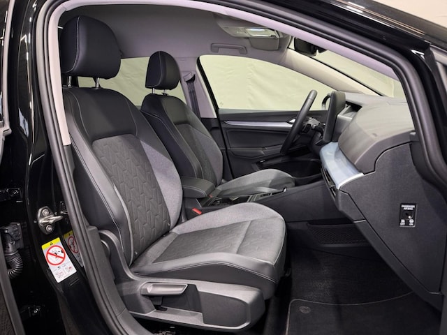 Volkswagen Golf 2.0 TDI DSG Variant