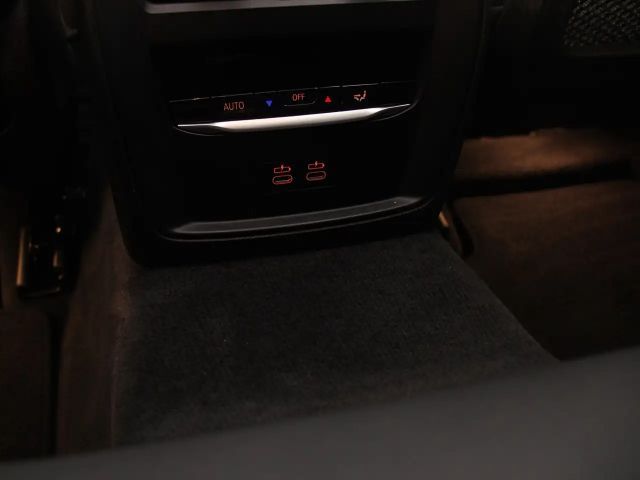 BMW 330 330e M-Sport Touring