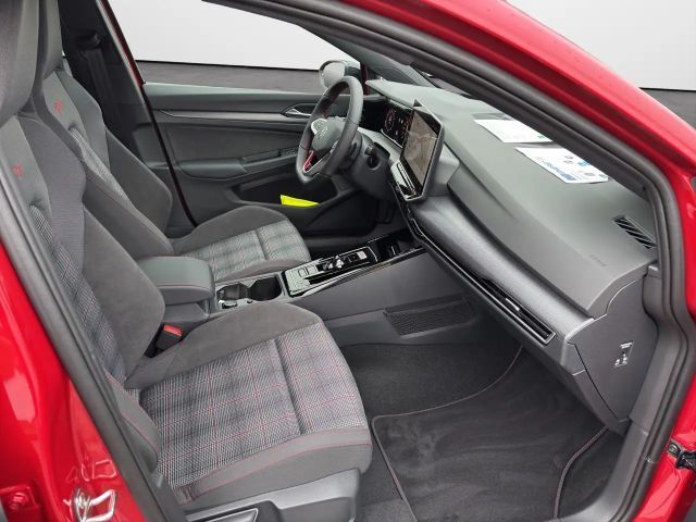 Volkswagen Golf 2.0 TSI DSG GTI