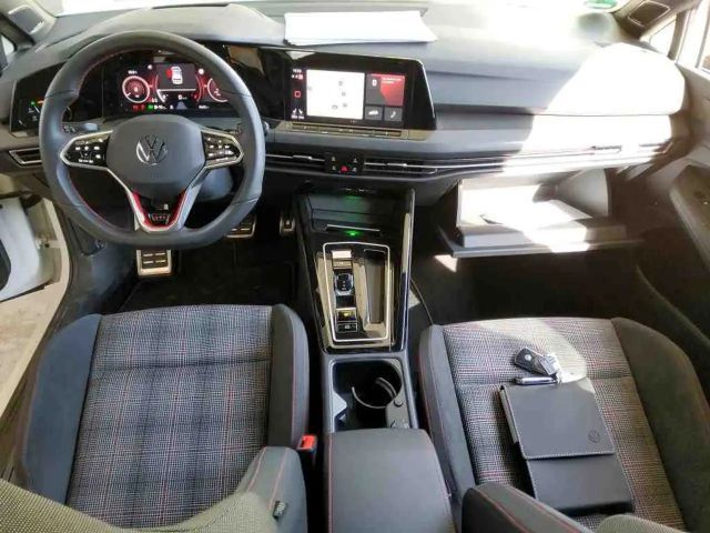 Volkswagen Golf GTI IQ.Drive