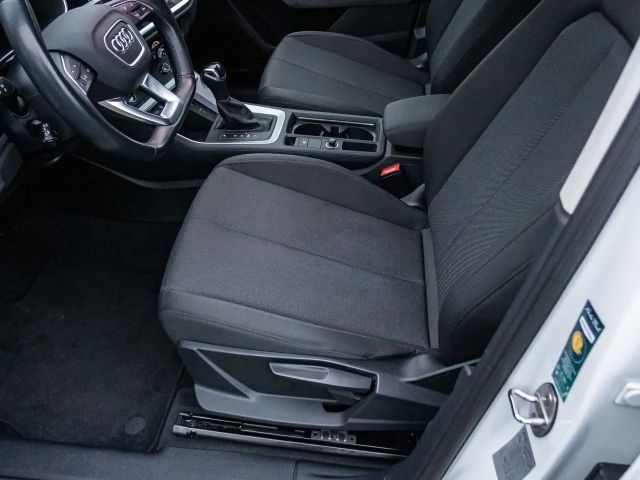 Audi Q3 45 TFSI S-Tronic