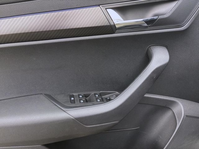 Skoda Karoq 2.0 TSI 4x4 Sportline