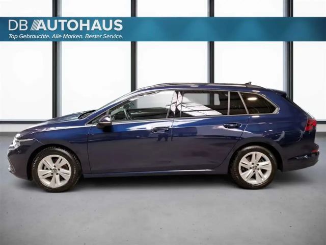 Volkswagen Golf 1.5 eTSI DSG Life