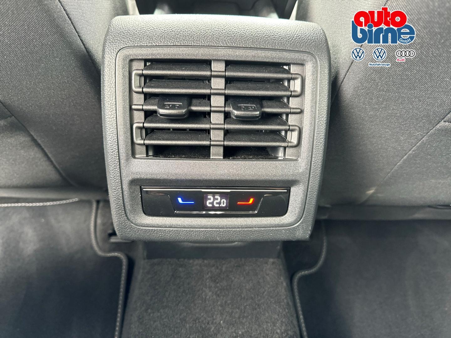 Volkswagen Golf 1.5 TSI Golf VIII Life Variant