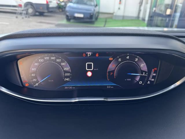 Peugeot 3008 Allure Pack EAT8 PureTech