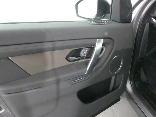 Land Rover Discovery Sport P300e SE