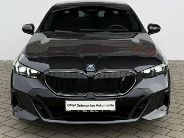 BMW i5 M-Sport Sedan eDrive40
