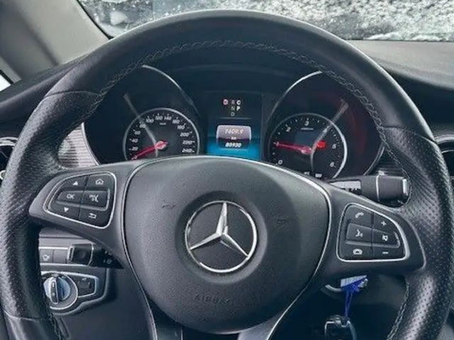 Mercedes-Benz V 300 4MATIC V 300 d