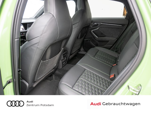 Audi RS3 Quattro S-Tronic Sedan