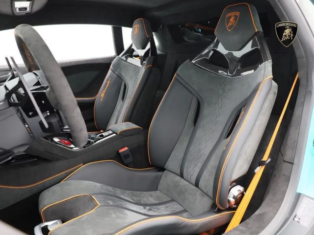 Lamborghini Huracan n Sterrato I BLU GLAUCO I AD PERSONAM