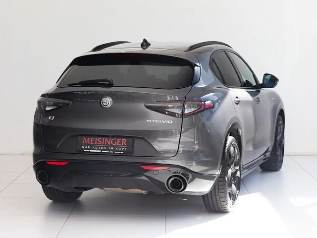 Alfa Romeo Stelvio AT8 Q4 Veloce