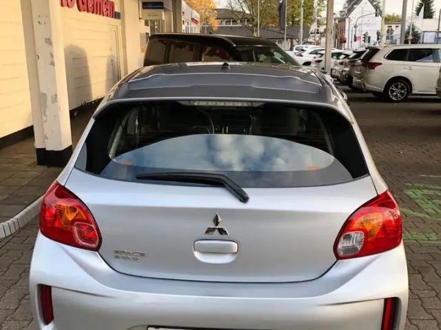 Mitsubishi Space Star Star