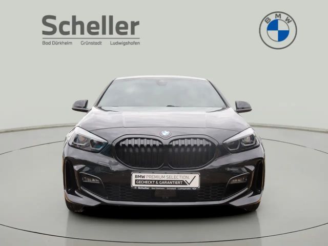 BMW 120 120i M-Sport Sedan