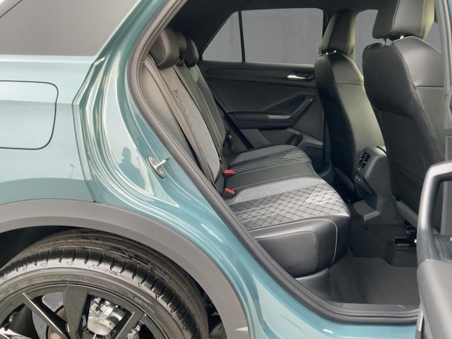 Volkswagen T-Roc 1.5 TSI DSG IQ.Drive R-Line
