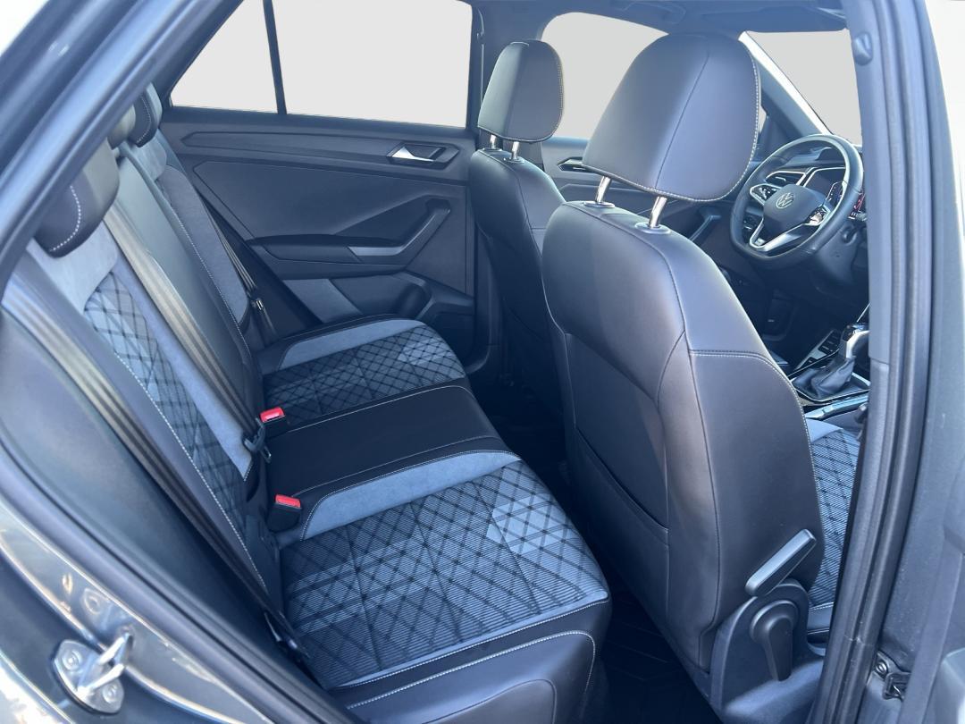 Volkswagen T-Roc 1.5 TSI DSG R-Line