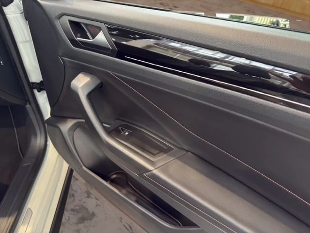 Volkswagen T-Roc 1.5 TSI Cabriolet DSG R-Line