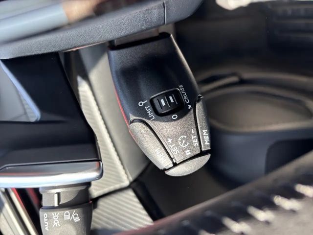 Peugeot 2008 Allure Pack