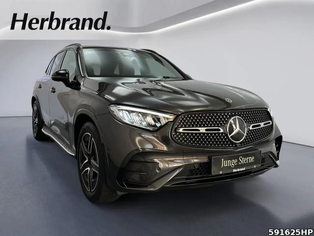 Mercedes-Benz GLC 300 4MATIC AMG Line