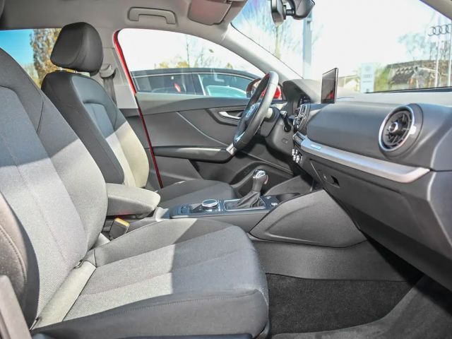 Audi Q2 35 TFSI S-Line