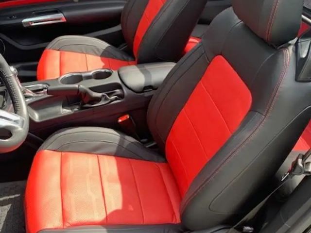 Ford Mustang Convertible GT 5.0 V8