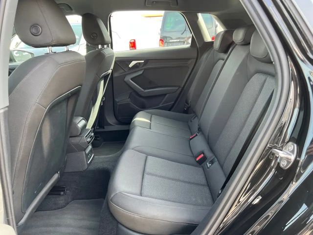 Audi A3 35 TDI S-Tronic Sedan