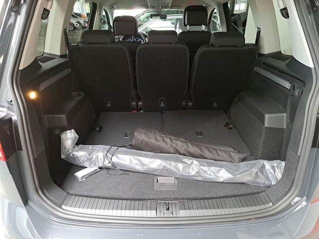 Volkswagen Touran 2.0 TDI DSG Highline