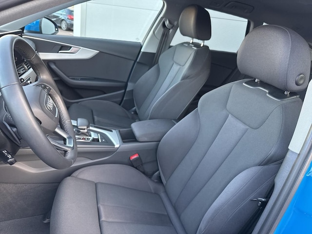 Audi A4 45 TFSI Avant Quattro S-Tronic