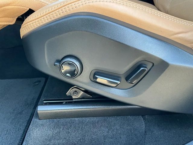 Volvo XC90 AWD Dark T8 Ultimate