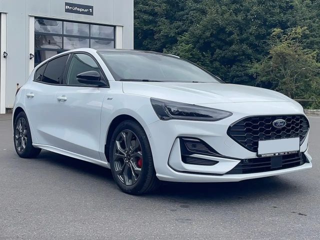 Ford Focus EcoBoost ST Line