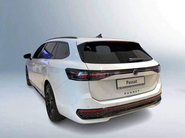 Volkswagen Passat DSG IQ.Drive R-Line Variant