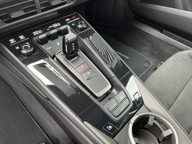 Porsche 992 Carrera Coupé GTS