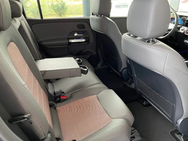 Mercedes-Benz EQB 300 4MATIC Electric Art