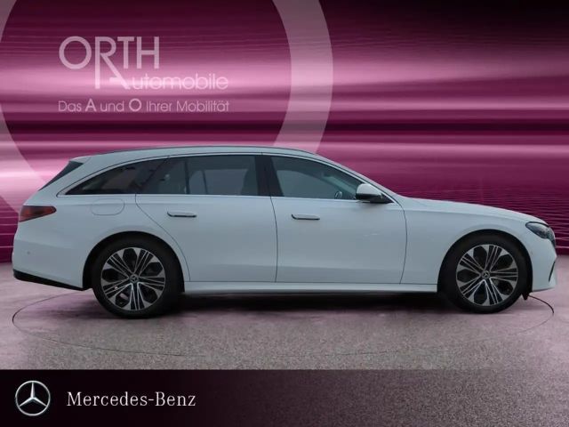 Mercedes-Benz E 200 AVANTGARDE Estate