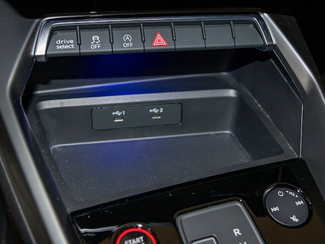 Audi S3 Quattro S-Tronic Sedan