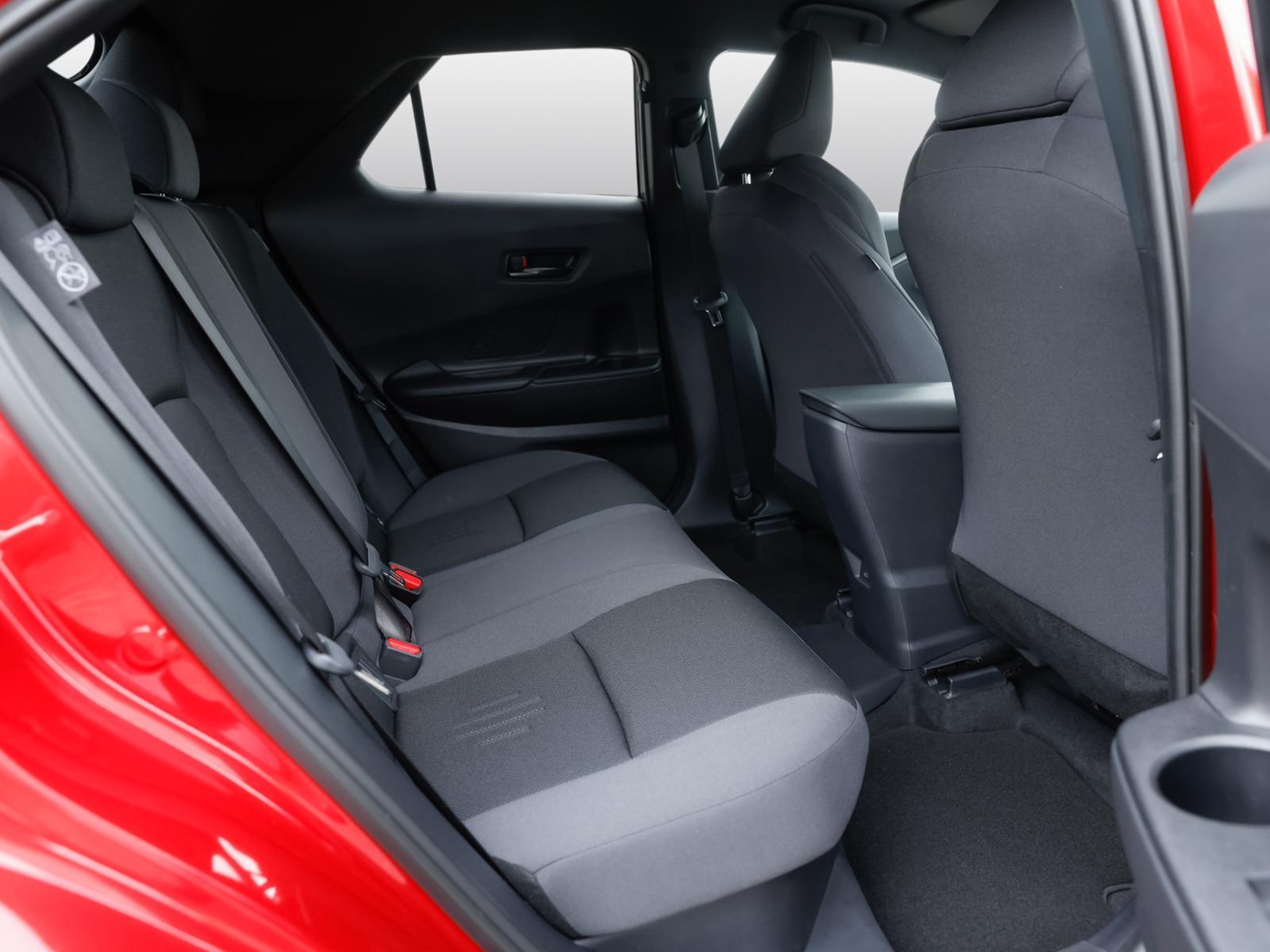 Toyota C-HR 5-deurs Team D Technik