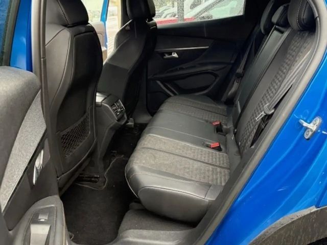 Peugeot 3008 1.2 PureTechRoad Trip Tempomat+LED+SHZ+NAVI