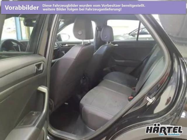 Volkswagen T-Roc 1.5 TSI DSG R-Line