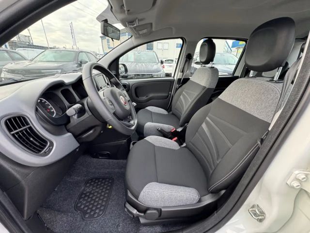 Fiat Panda +5SITZER+ALLWETTER+KLIMA+BLUETOOTH+DAB+
