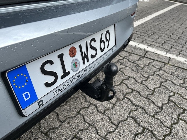 Volkswagen Golf DSG R-Line