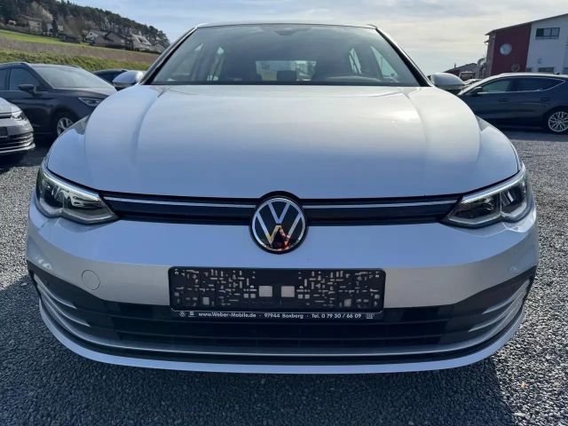 Volkswagen Golf 1.5 TSI Golf VIII IQ.Drive Life