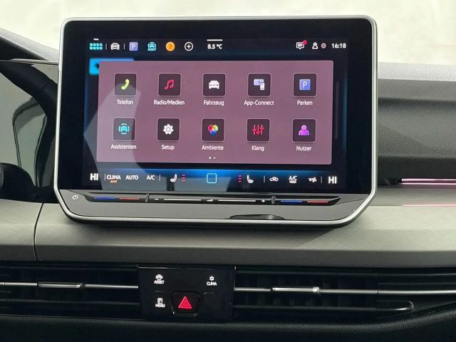 Volkswagen Golf 1.5 TSI Life Variant