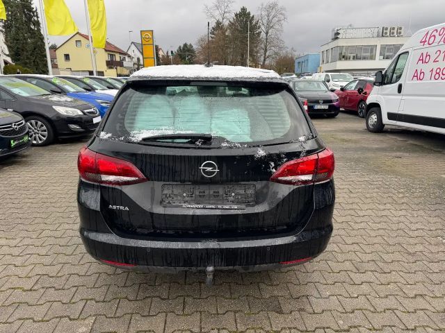 Opel Astra 1.2 Turbo Sports Tourer Turbo