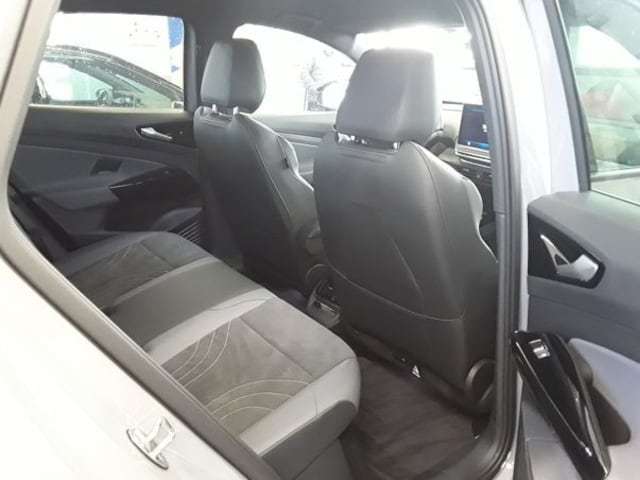 Volkswagen ID.4 IQ.Drive Performance Pro