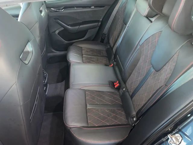 Skoda Octavia 1.4 TSI Combi RS iV